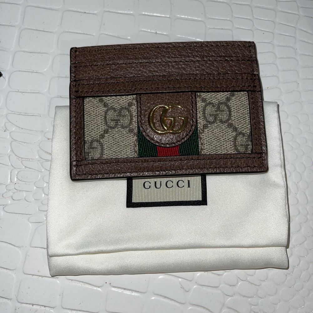 Gucci CardHolder